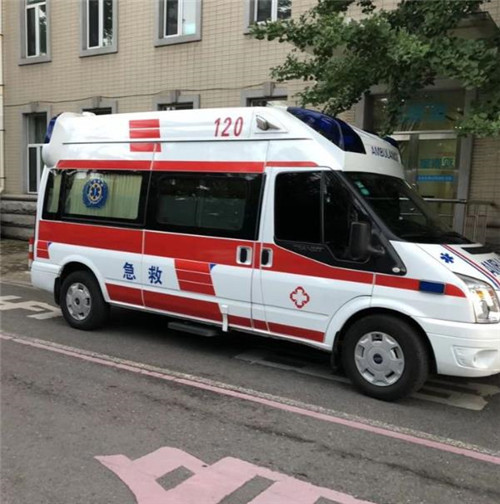 大英选择我们的救护车出租,开启安心转院之旅